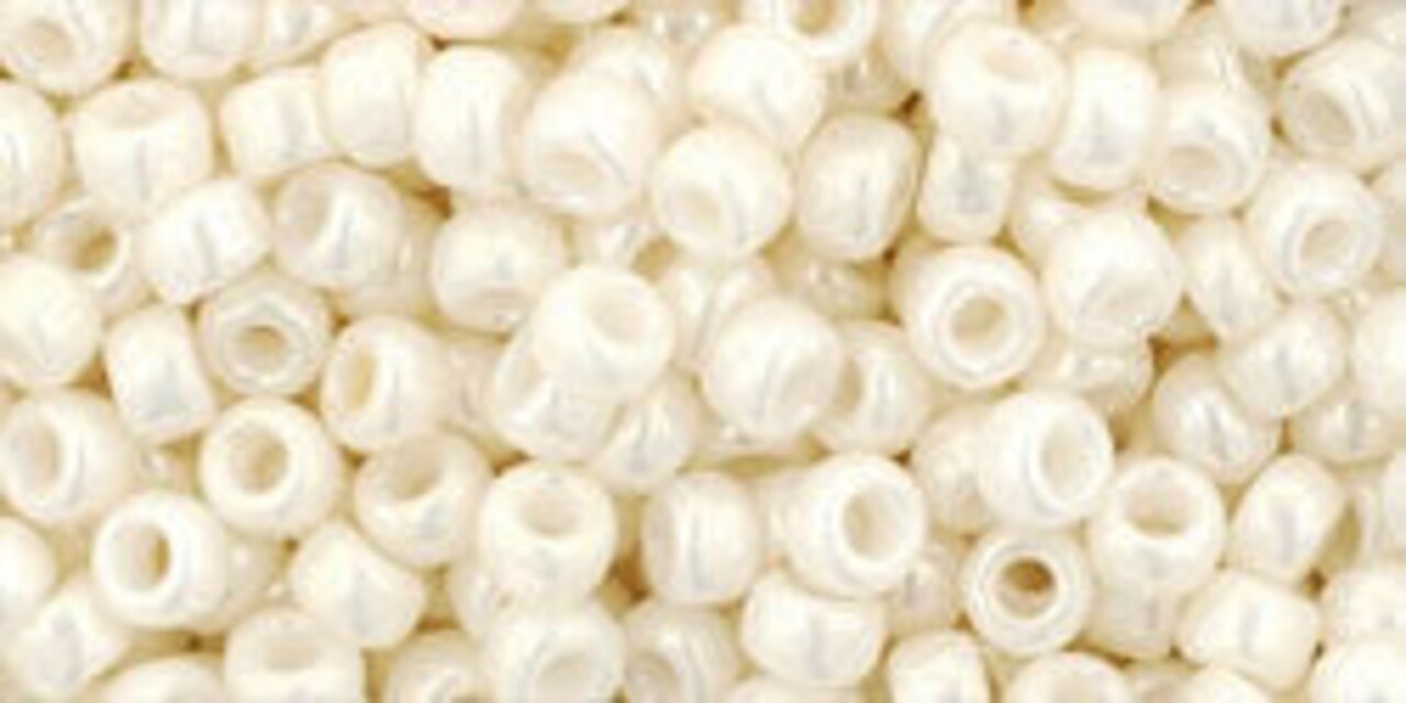 Toho 8/0 Round Japanese Seed Bead, TR8-122, Opaque Luster Navajo White